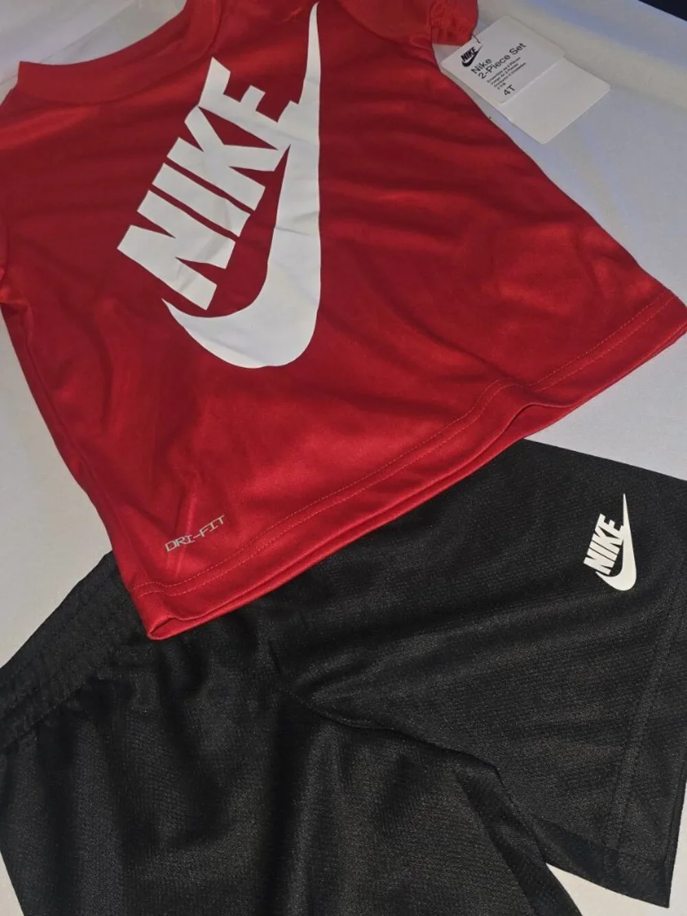 Nike Kids Dri-FIT 2 Piece Set Red Shirt Black Shorts Size 4 NWT - Picture 2 of 6